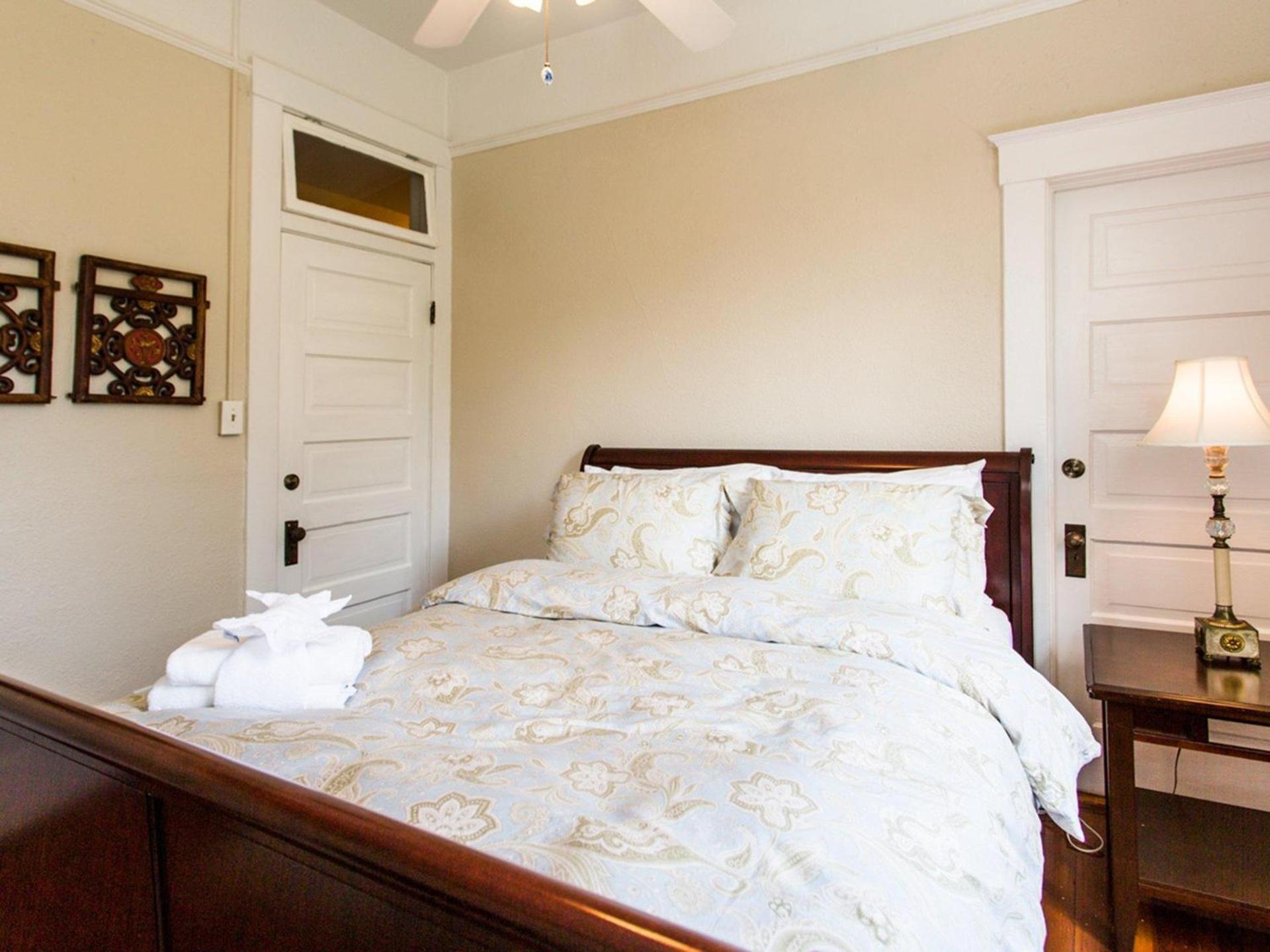Apartament Linda'S On Lincoln Savannah Zewnętrze zdjęcie